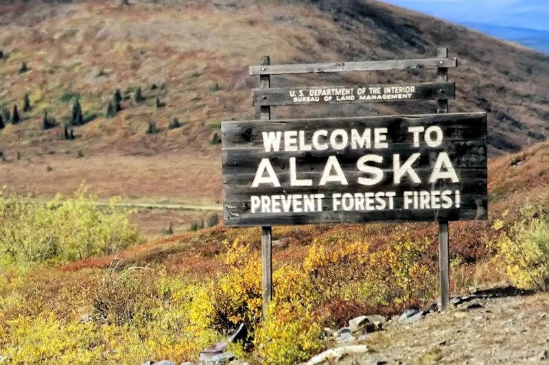 Welcome to Alaska, Poker Creek, Alaska